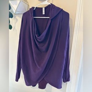 Athlete wrap hoodie maroon medium